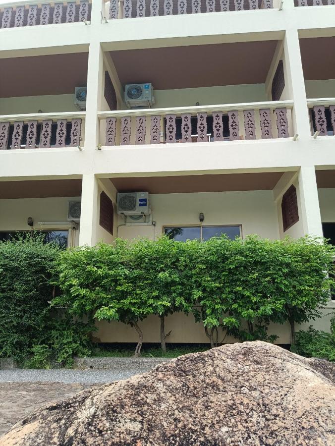 Ban Nam Mao Resort Na Chom Thian Exterior photo